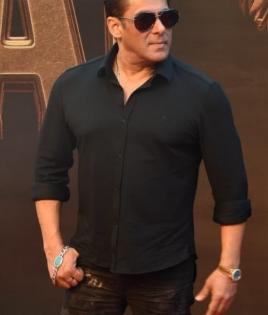 Salman jokes that if Kisi Ka Bhai flops, 'poora bill mere pe fatega' | Salman jokes that if Kisi Ka Bhai flops, 'poora bill mere pe fatega'