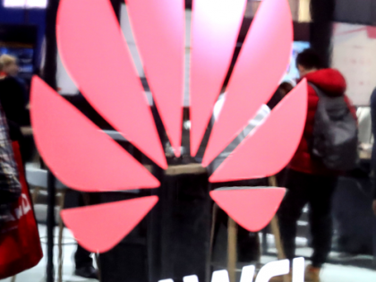 Financial prosecutors raid Huawei offices in France | Financial prosecutors raid Huawei offices in France Financial prosecutors raid Huawei offices in France | Financial prosecutors raid Huawei offices in France