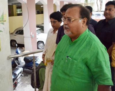 WBSSC scam: Trinamool Congress distances itself from Partha Chatterjee | WBSSC scam: Trinamool Congress distances itself from Partha Chatterjee