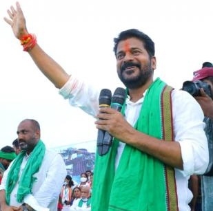 BRS copied Congress guarantees, says Revanth Reddy | BRS copied Congress guarantees, says Revanth Reddy BRS copied Congress guarantees, says Revanth Reddy | BRS copied Congress guarantees, says Revanth Reddy