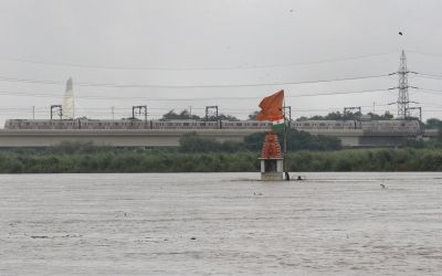 NGT concerned over 'inaction' on water quality of Yamuna | NGT concerned over 'inaction' on water quality of Yamuna