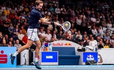 Vienna Open: Rock-solid Medvedev sinks Sinner to reach semis | Vienna Open: Rock-solid Medvedev sinks Sinner to reach semis