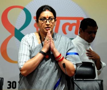 Smriti Irani hits out at Kejriwal for giving clean chit to Satyendar Jain | Smriti Irani hits out at Kejriwal for giving clean chit to Satyendar Jain Smriti Irani hits out at Kejriwal for giving clean chit to Satyendar Jain | Smriti Irani hits out at Kejriwal for giving clean chit to Satyendar Jain