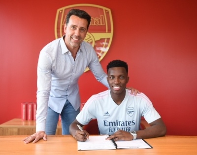 Eddie Nketiah signs new long-term contract with Arsenal, gets No. 14 shirt | Eddie Nketiah signs new long-term contract with Arsenal, gets No. 14 shirt