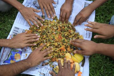 Eat your food with hands to enjoy it more | Eat your food with hands to enjoy it more Eat your food with hands to enjoy it more | Eat your food with hands to enjoy it more