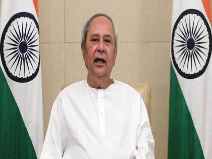 Odisha CM distributes COVID assistance of Rs 3,000 to every registered street vendor | Odisha CM distributes COVID assistance of Rs 3,000 to every registered street vendor