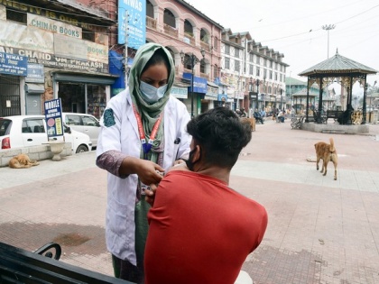 Highest ever vaccination in J-K in a day, 1.78 lakh COVID vaccine doses administered | Highest ever vaccination in J-K in a day, 1.78 lakh COVID vaccine doses administered