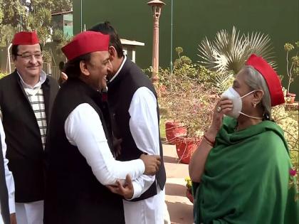 Akhilesh Yadav, Jaya Bachchan among SP's star campaigners for Uttarakhand Assembly polls | Akhilesh Yadav, Jaya Bachchan among SP's star campaigners for Uttarakhand Assembly polls