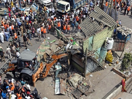 Samajwadi Party flays BJP over demolition drive in Jahangirpuri | Samajwadi Party flays BJP over demolition drive in Jahangirpuri