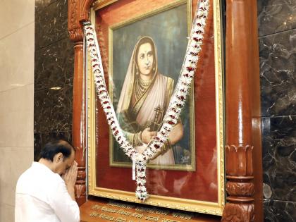 Maha govt assures strict action for slur on Savitribai Phule, Oppn walks out | Maha govt assures strict action for slur on Savitribai Phule, Oppn walks out Maha govt assures strict action for slur on Savitribai Phule, Oppn walks out | Maha govt assures strict action for slur on Savitribai Phule, Oppn walks out