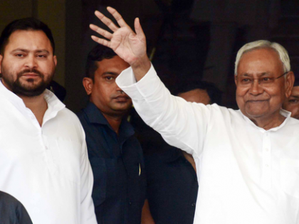 Tejashwi Yadav meets Nitish Kumar | Tejashwi Yadav meets Nitish Kumar