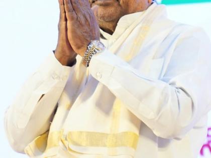 Vishwaguru can't find a Leader of Opposition in Karnataka, taunts Siddaramaiah | Vishwaguru can't find a Leader of Opposition in Karnataka, taunts Siddaramaiah Vishwaguru can't find a Leader of Opposition in Karnataka, taunts Siddaramaiah | Vishwaguru can't find a Leader of Opposition in Karnataka, taunts Siddaramaiah