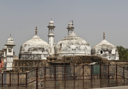 Plea on ASI survey report on Gyanvapi mosque case to be heard on Jan 3 | Plea on ASI survey report on Gyanvapi mosque case to be heard on Jan 3