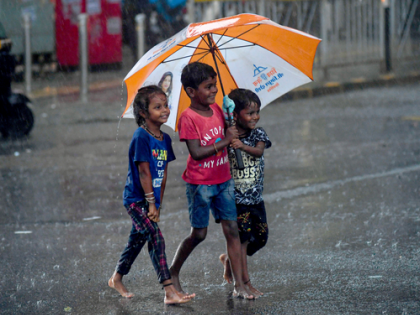 Heavy rains likely in Maharashtra & Karnataka, another heat wave in Northwest India: IMD | Heavy rains likely in Maharashtra & Karnataka, another heat wave in Northwest India: IMD Heavy rains likely in Maharashtra & Karnataka, another heat wave in Northwest India: IMD | Heavy rains likely in Maharashtra & Karnataka, another heat wave in Northwest India: IMD