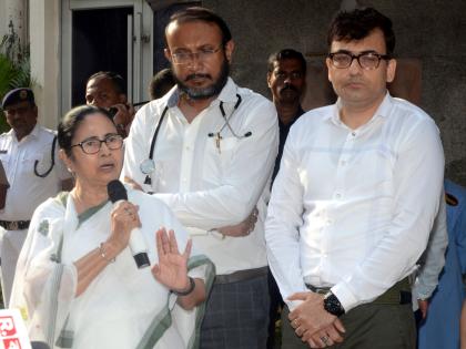 Buddhadeb Bhattacharjee’s condition improves, brought out of invasive ventilation | Buddhadeb Bhattacharjee’s condition improves, brought out of invasive ventilation Buddhadeb Bhattacharjee’s condition improves, brought out of invasive ventilation | Buddhadeb Bhattacharjee’s condition improves, brought out of invasive ventilation