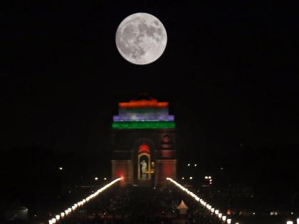 UP BJP leader buys land on moon for his son | UP BJP leader buys land on moon for his son UP BJP leader buys land on moon for his son | UP BJP leader buys land on moon for his son