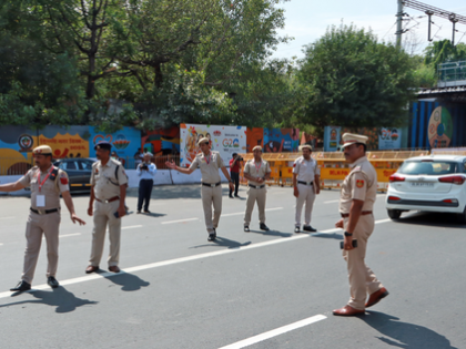 Delhi Police heighten security ahead of AAP protest | Delhi Police heighten security ahead of AAP protest