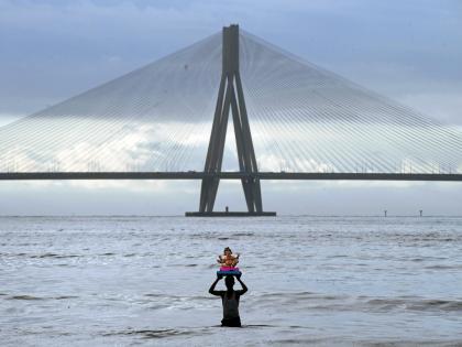 Maharashtra pushes back to relax for long weekend till Oct 3 | Maharashtra pushes back to relax for long weekend till Oct 3