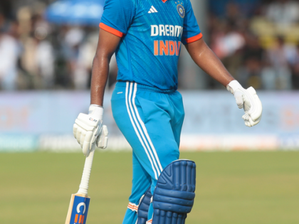 Shreyas and Priyansh centuries propel India A to 171-run win over Australia A | Shreyas and Priyansh centuries propel India A to 171-run win over Australia A
