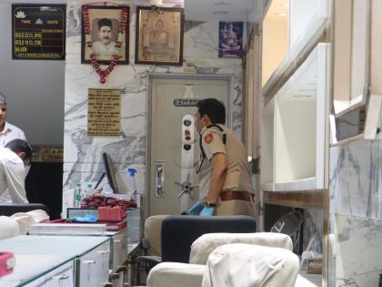 Mega Delhi heist: Two arrested by Chhattisgarh Police | Mega Delhi heist: Two arrested by Chhattisgarh Police Mega Delhi heist: Two arrested by Chhattisgarh Police | Mega Delhi heist: Two arrested by Chhattisgarh Police