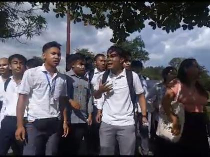 Manipur unrest: After massive students’ stir, govt shuts schools till Sep 29 | Manipur unrest: After massive students’ stir, govt shuts schools till Sep 29 Manipur unrest: After massive students’ stir, govt shuts schools till Sep 29 | Manipur unrest: After massive students’ stir, govt shuts schools till Sep 29