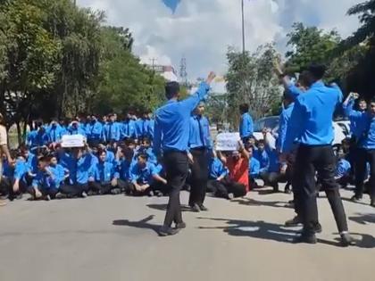 After students’ stir, Manipur govt reimposes internet ban for 5 days | After students’ stir, Manipur govt reimposes internet ban for 5 days After students’ stir, Manipur govt reimposes internet ban for 5 days | After students’ stir, Manipur govt reimposes internet ban for 5 days
