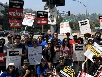 WGA strikes officially end after 148 days after agreement with AMPTP | WGA strikes officially end after 148 days after agreement with AMPTP WGA strikes officially end after 148 days after agreement with AMPTP | WGA strikes officially end after 148 days after agreement with AMPTP
