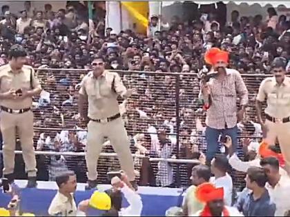 Hyderabad cops steal the limelight at Ganesh festivities | Hyderabad cops steal the limelight at Ganesh festivities Hyderabad cops steal the limelight at Ganesh festivities | Hyderabad cops steal the limelight at Ganesh festivities