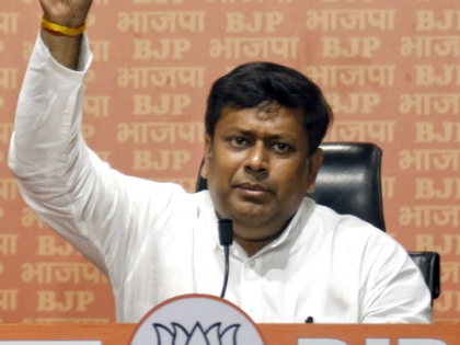 Bengal BJP President asks Mamata to declare public holiday on Jan 22 | Bengal BJP President asks Mamata to declare public holiday on Jan 22 Bengal BJP President asks Mamata to declare public holiday on Jan 22 | Bengal BJP President asks Mamata to declare public holiday on Jan 22