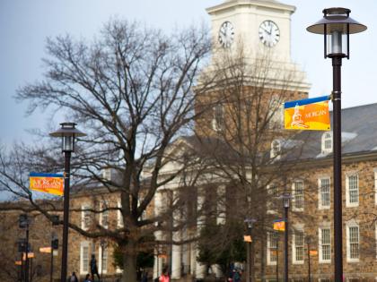 US police confirm multiple victims in university shooting | US police confirm multiple victims in university shooting