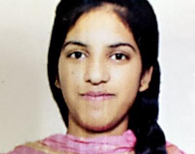 Unable to bear boyfriend’s death, girl ends life in Hyderabad | Unable to bear boyfriend’s death, girl ends life in Hyderabad Unable to bear boyfriend’s death, girl ends life in Hyderabad | Unable to bear boyfriend’s death, girl ends life in Hyderabad