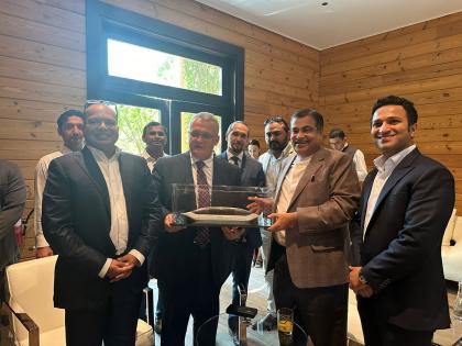 Gadkari tests Sky Bus in Sharjah before its India debut | Gadkari tests Sky Bus in Sharjah before its India debut Gadkari tests Sky Bus in Sharjah before its India debut | Gadkari tests Sky Bus in Sharjah before its India debut