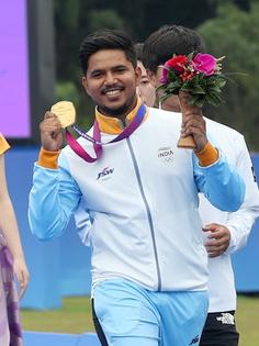 Asian Games: Archer Ojas Deotale beats Abhishek Verma in Compound Men's Individual final, bags his third gold | Asian Games: Archer Ojas Deotale beats Abhishek Verma in Compound Men's Individual final, bags his third gold Asian Games: Archer Ojas Deotale beats Abhishek Verma in Compound Men's Individual final, bags his third gold | Asian Games: Archer Ojas Deotale beats Abhishek Verma in Compound Men's Individual final, bags his third gold