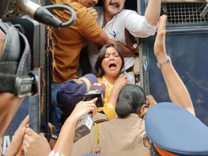 Many detained as Mumbai AAP protests against MP Sanjay Singh’s arrest | Many detained as Mumbai AAP protests against MP Sanjay Singh’s arrest Many detained as Mumbai AAP protests against MP Sanjay Singh’s arrest | Many detained as Mumbai AAP protests against MP Sanjay Singh’s arrest