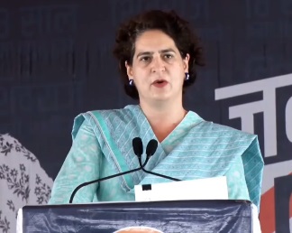Priyanka questions PM Modi's silence over corruption in MP | Priyanka questions PM Modi's silence over corruption in MP Priyanka questions PM Modi's silence over corruption in MP | Priyanka questions PM Modi's silence over corruption in MP
