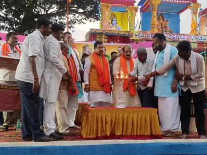 'The blood of Sanatan Dharma is in our veins', warns ex-K'taka CM Basavaraj Bommai | 'The blood of Sanatan Dharma is in our veins', warns ex-K'taka CM Basavaraj Bommai 'The blood of Sanatan Dharma is in our veins', warns ex-K'taka CM Basavaraj Bommai | 'The blood of Sanatan Dharma is in our veins', warns ex-K'taka CM Basavaraj Bommai