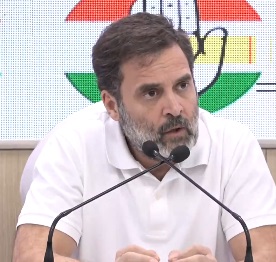 Cong CMs to act on caste census, PM Modi incapable of holding the census: Rahul | Cong CMs to act on caste census, PM Modi incapable of holding the census: Rahul Cong CMs to act on caste census, PM Modi incapable of holding the census: Rahul | Cong CMs to act on caste census, PM Modi incapable of holding the census: Rahul