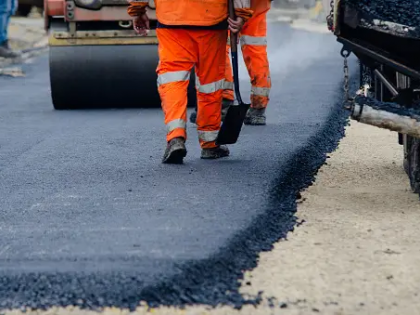 Leading firms in race for Reliance Infra's 8 road projects valued at Rs 6,000 cr | Leading firms in race for Reliance Infra's 8 road projects valued at Rs 6,000 cr