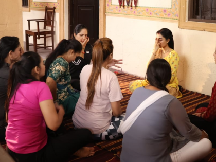 Neeharika Roy turns yoga teacher for ‘Pyaar Ka Pehla Naam Radha Mohan’ | Neeharika Roy turns yoga teacher for ‘Pyaar Ka Pehla Naam Radha Mohan’ Neeharika Roy turns yoga teacher for ‘Pyaar Ka Pehla Naam Radha Mohan’ | Neeharika Roy turns yoga teacher for ‘Pyaar Ka Pehla Naam Radha Mohan’
