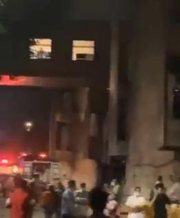 Fire in Chandigarh PGI’s Nehru Hospital, 424 patients evacuated | Fire in Chandigarh PGI’s Nehru Hospital, 424 patients evacuated Fire in Chandigarh PGI’s Nehru Hospital, 424 patients evacuated | Fire in Chandigarh PGI’s Nehru Hospital, 424 patients evacuated