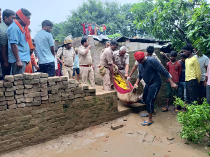 Akhilesh to visit Deoria on October 16, Yadav’s house to be bulldozed | Akhilesh to visit Deoria on October 16, Yadav’s house to be bulldozed