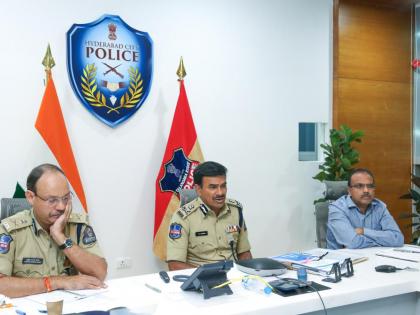 Over Rs 5 crore cash, 7 kg gold seized in Hyd since announcement of poll date | Over Rs 5 crore cash, 7 kg gold seized in Hyd since announcement of poll date Over Rs 5 crore cash, 7 kg gold seized in Hyd since announcement of poll date | Over Rs 5 crore cash, 7 kg gold seized in Hyd since announcement of poll date