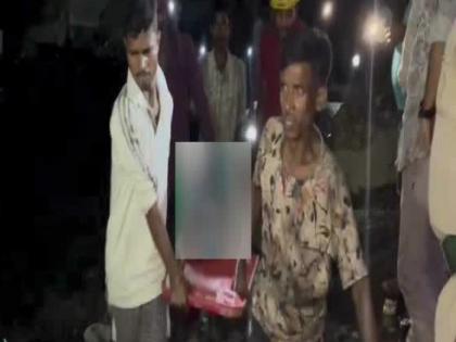 Land subsidence in open cast mine kills three in Bengal's Raniganj | Land subsidence in open cast mine kills three in Bengal's Raniganj Land subsidence in open cast mine kills three in Bengal's Raniganj | Land subsidence in open cast mine kills three in Bengal's Raniganj