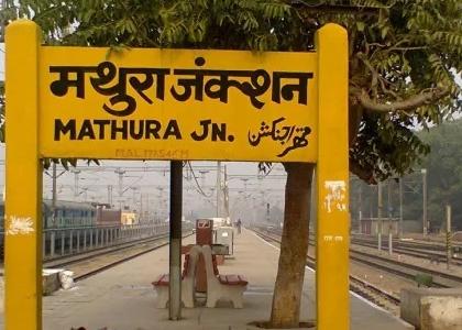 Stolen child recovered after 10 months in Mathura | Stolen child recovered after 10 months in Mathura Stolen child recovered after 10 months in Mathura | Stolen child recovered after 10 months in Mathura
