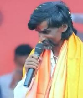 Jarange-Patil’s health worsens, Maratha get more aggressive for quotas | Jarange-Patil’s health worsens, Maratha get more aggressive for quotas Jarange-Patil’s health worsens, Maratha get more aggressive for quotas | Jarange-Patil’s health worsens, Maratha get more aggressive for quotas