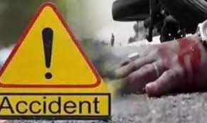 Four killed as bus rams into parked truck in Andhra | Four killed as bus rams into parked truck in Andhra Four killed as bus rams into parked truck in Andhra | Four killed as bus rams into parked truck in Andhra