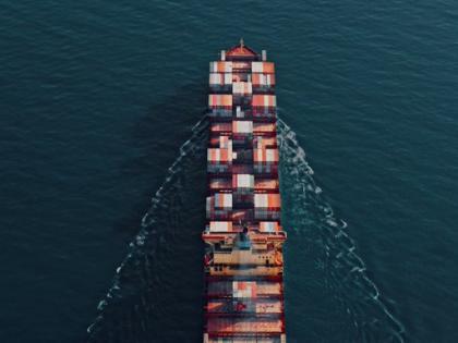 Pinarayi Vijayan flags in first ship to berth at Vizhinjam port | Pinarayi Vijayan flags in first ship to berth at Vizhinjam port Pinarayi Vijayan flags in first ship to berth at Vizhinjam port | Pinarayi Vijayan flags in first ship to berth at Vizhinjam port