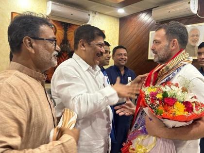 Rahul Gandhi meets Tripura Cong leaders at Agartala airport, discusses organisational matters | Rahul Gandhi meets Tripura Cong leaders at Agartala airport, discusses organisational matters