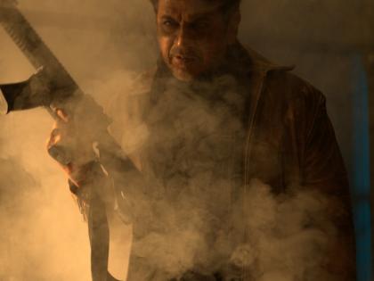 Shivarajkumar performed several daredevil stunts in 'Ghost' all by himself | Shivarajkumar performed several daredevil stunts in 'Ghost' all by himself Shivarajkumar performed several daredevil stunts in 'Ghost' all by himself | Shivarajkumar performed several daredevil stunts in 'Ghost' all by himself