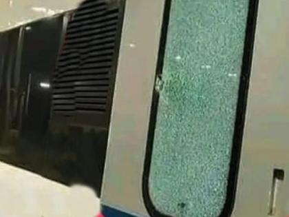 RPF orders probe as miscreants pelt stones on train in Gujarat | RPF orders probe as miscreants pelt stones on train in Gujarat RPF orders probe as miscreants pelt stones on train in Gujarat | RPF orders probe as miscreants pelt stones on train in Gujarat